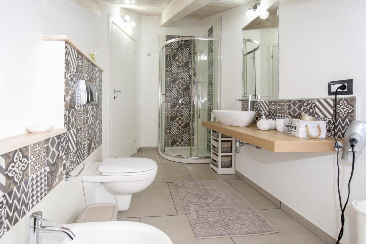 Mansarda Daila Villa Кастелсардо Екстериор снимка